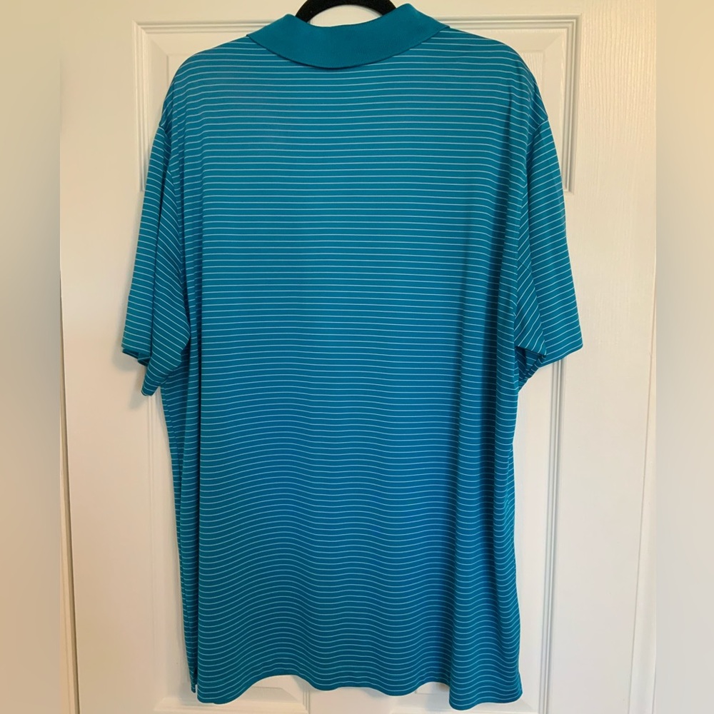 Nike Golf DriFit XXL Short Sleeve Shirt - Picture 2 of 3